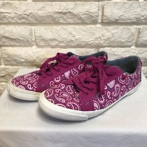 𝅺ugg canvas pink paisley sheepskin lined comfort sneakers 7